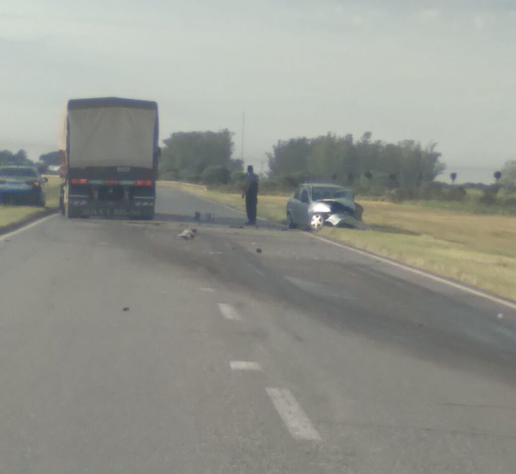 Ruta 34: choque entre un auto y un camión 4 accidente 3