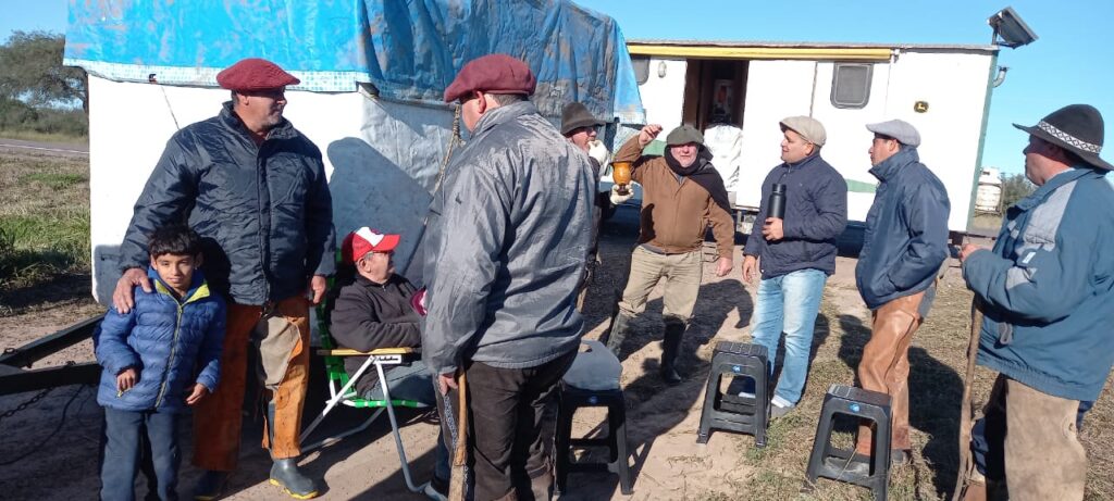 Renzo, el niño que desafía los límites y cabalga por fe hacia Mailín 3 WhatsApp Image 2025 05 30 at 10.01.32