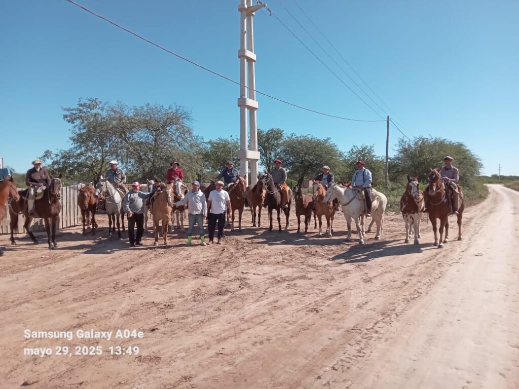 Renzo, el niño que desafía los límites y cabalga por fe hacia Mailín 4 WhatsApp Image 2025 05 30 at 10.02.38