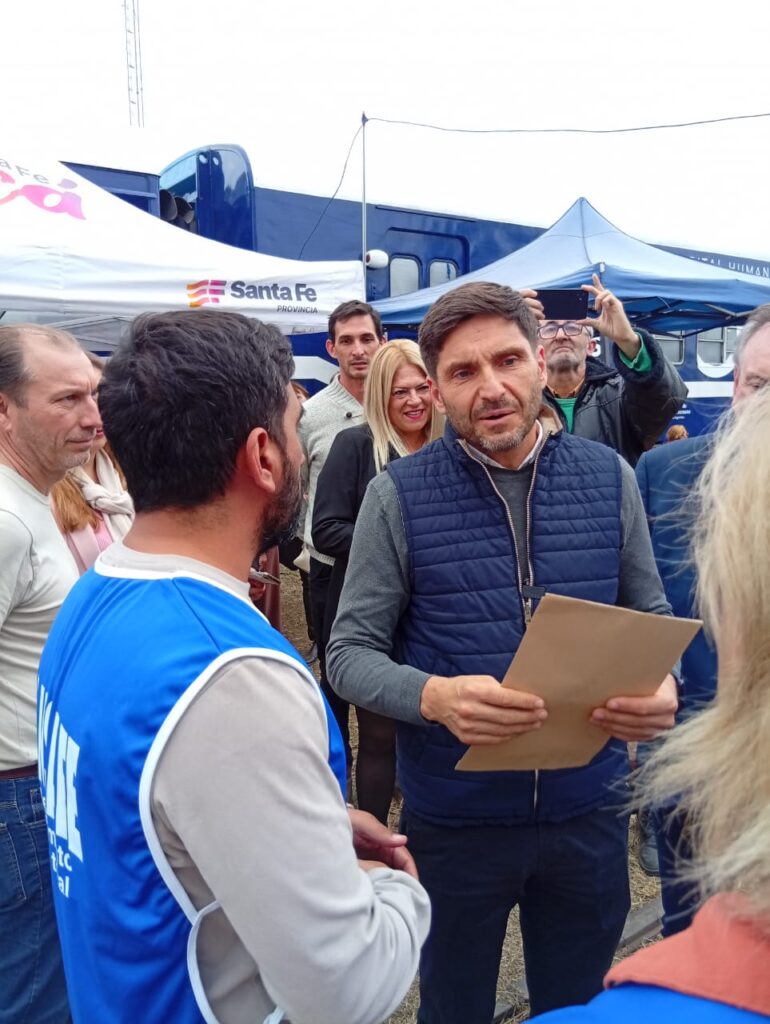 Por medio de un petitorio Amsafe pidió al Gobernador Maximiliano Pullaro que atienda los reclamos del sector Docente 2 amsafe