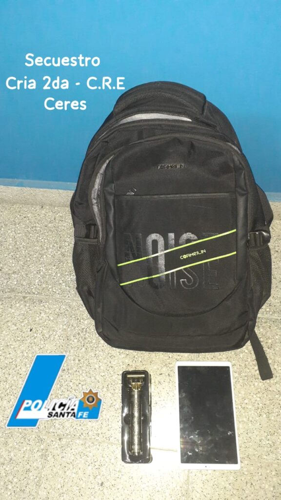Policiales: en Ceres se registró un accidente y esclarecen un robo 2 mochila