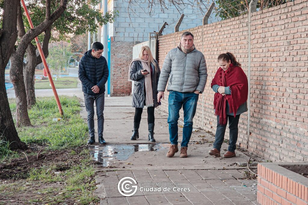 Alejandra Dupouy "Nuestro eje de gestión es obra pública de calidad" 4 vereda esuela 453