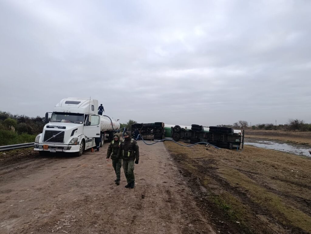 Ruta liberada: después varios días de corte finalmente se normalizo el tránsito en Ruta 34 2 camion