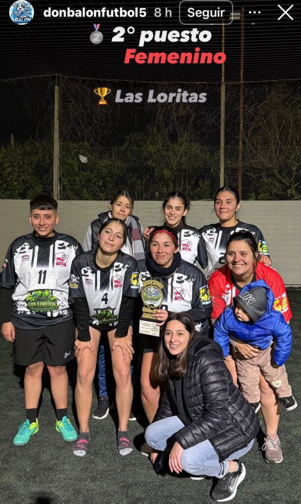 Fútbol Masculino y Femenino "NY Burgers" y "Las Dinamitas" salieron campeones 5 LAS LORITAS