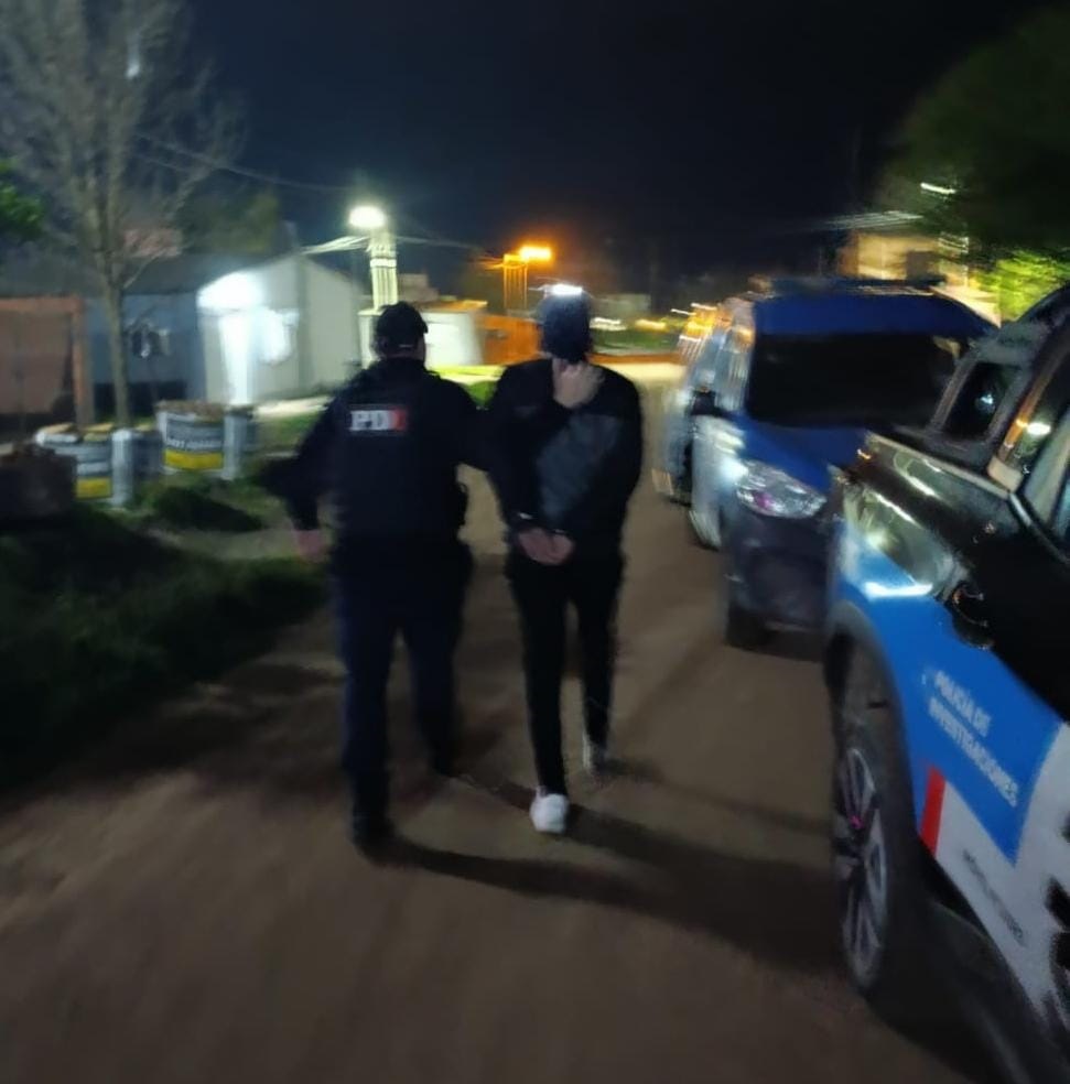 PDI detuvo a dos hermanos por tentativa de homicidio en Barrio Cooperativa 3 PDI