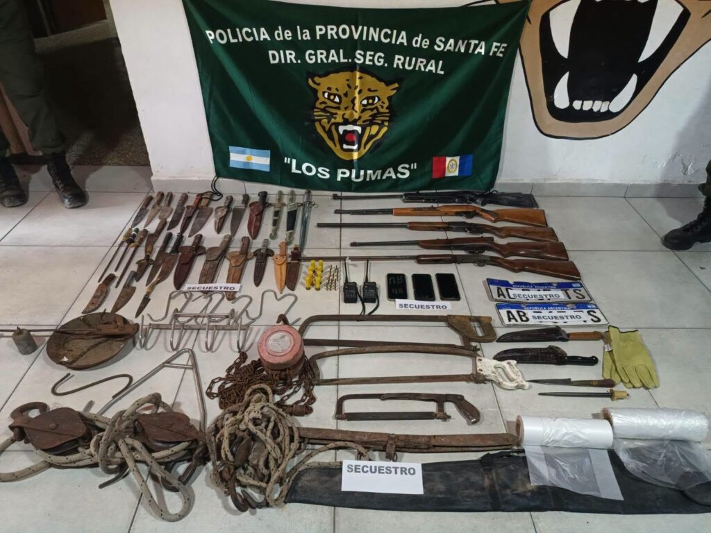 Siete aprehendidos e importantes secuestros tras un operativo de Los Pumas en Ceres 2 secuestro
