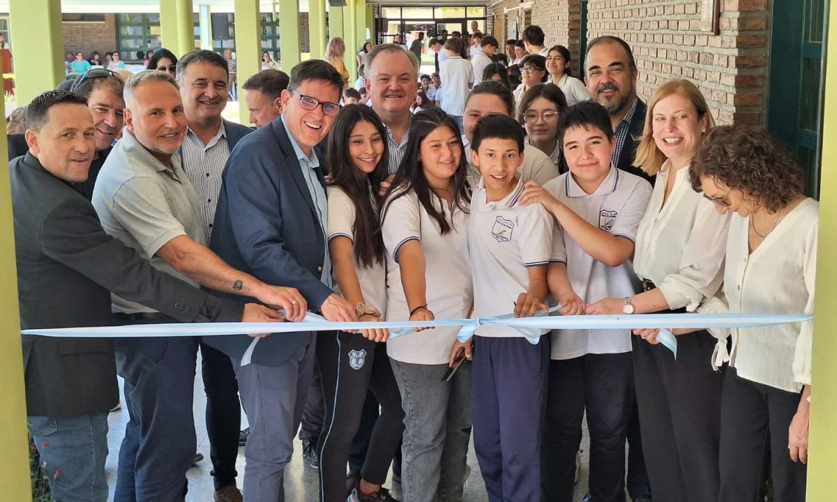 Autoridades provinciales dejaron inauguradas dos nuevas aulas en la EESO Nº 268 de Villa Trinidad 1 trinidad aulas 1