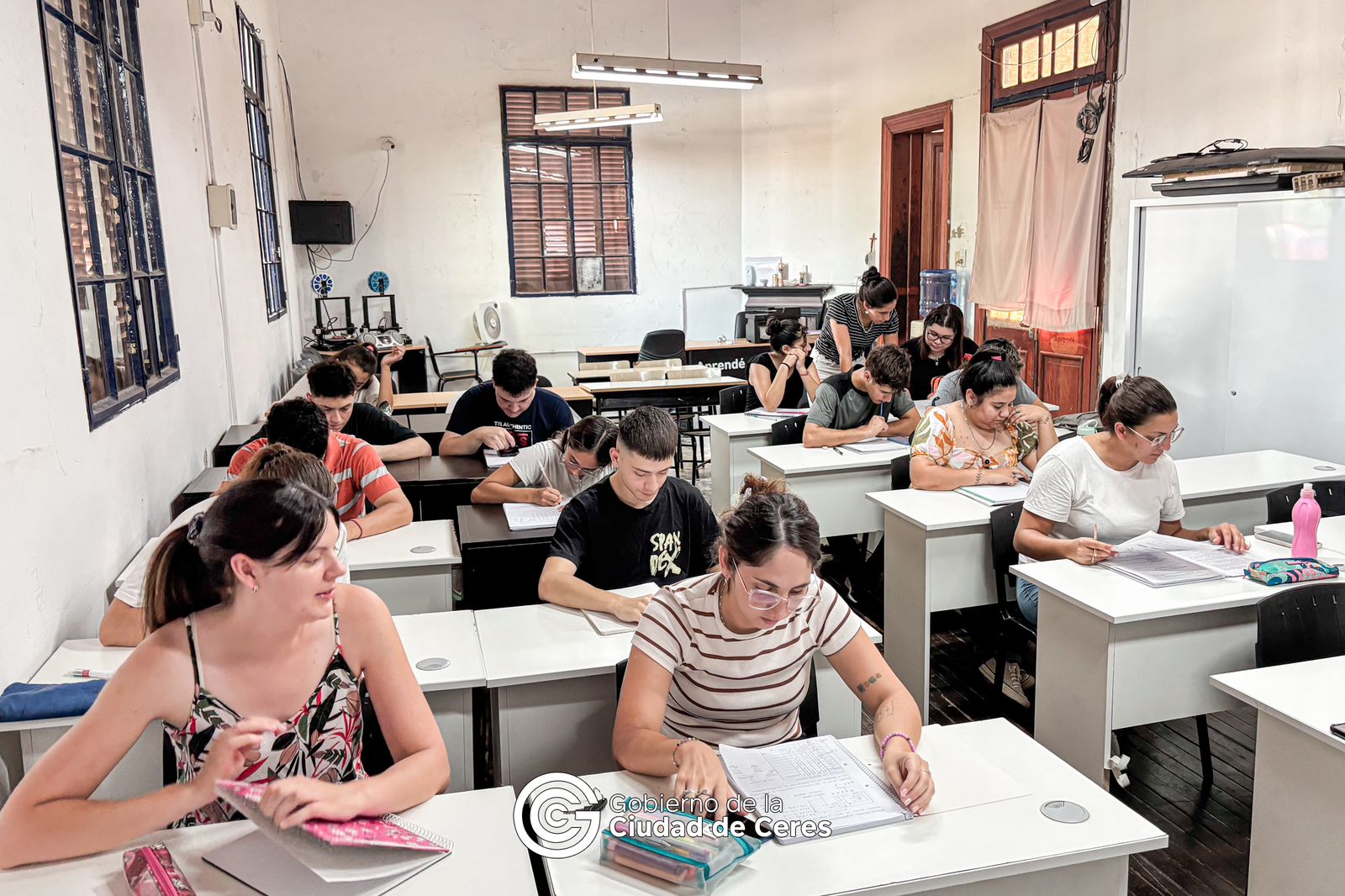 Comenzó la nueva cohorte 2025 de las tecnicaturas universitarias en nuestra ciudad con 64 alumnos inscriptos 1 estudio