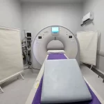 Michlig anunció que en 20 días comienza la construcción de la “Nueva Sala de tomografía” en el Hospital de San Cristóbal”