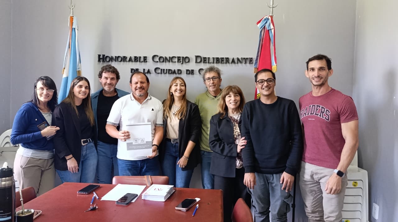 ROTOS DE AMOR EN EL CONCEJO