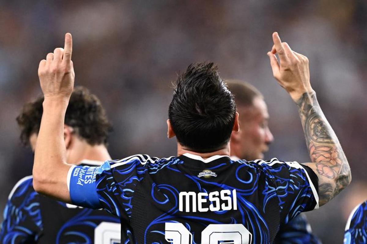 MESSI 1