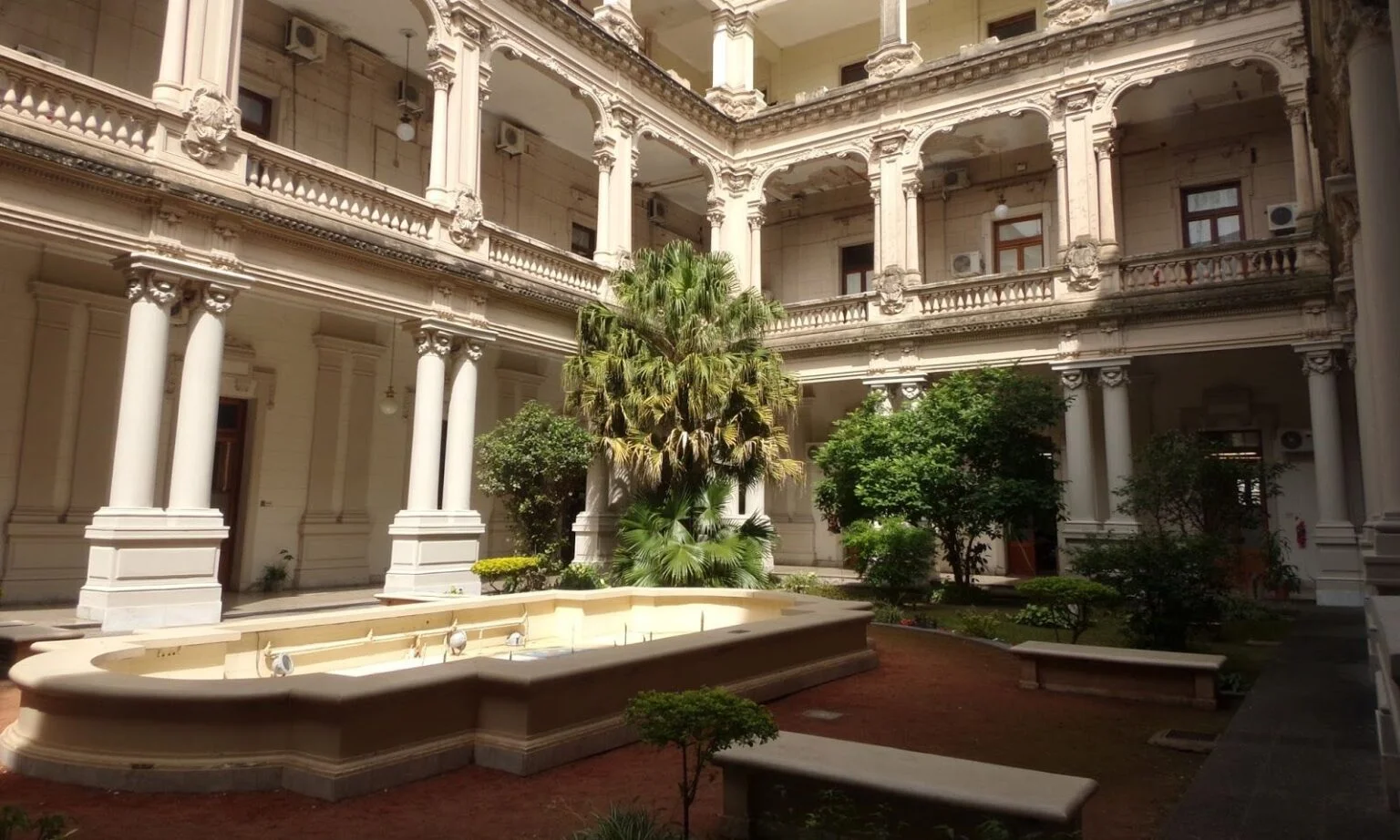casa de gobierno interior 1536x922 1