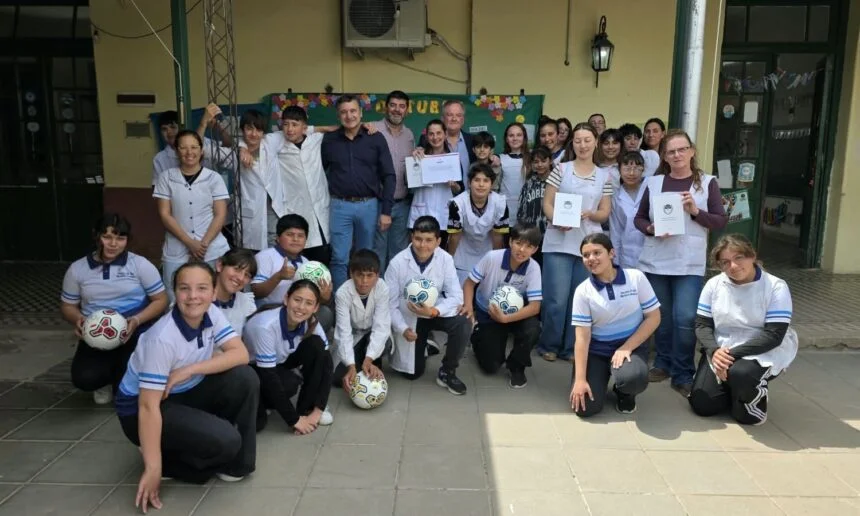 escuela soledad 1 860x516 1