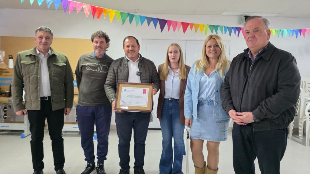 La Cámara de Senadores de la provincia declaró de interés cultural la obra «Rotos de Amor»